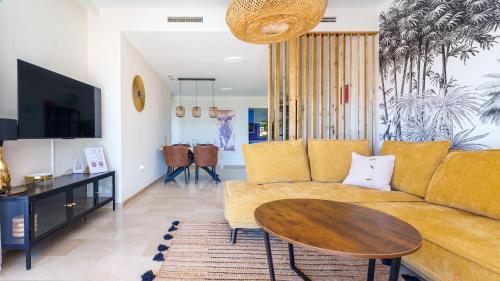 CALA ALTA golden view apartment