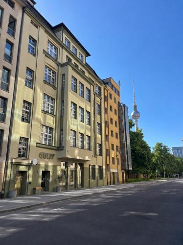 a building on the side of a street at The Charming by Curt Suites in Berlin