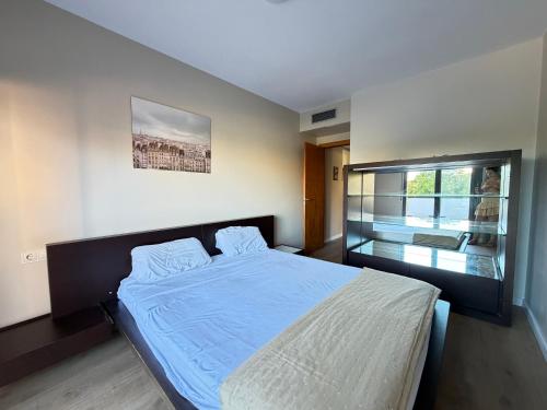 Apartamento con piscina a pasos del mar