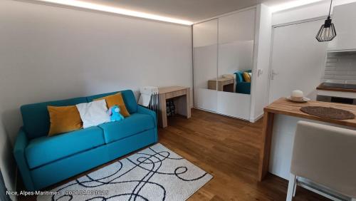 Studio cosy avec terrasse à deux pas de la mer
