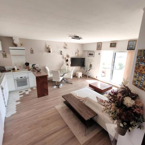 Cap Nérée, Fleur de Sel 55m2, 2 chambres, terrasse, jardin, pieds dans l'eau, 4 pers