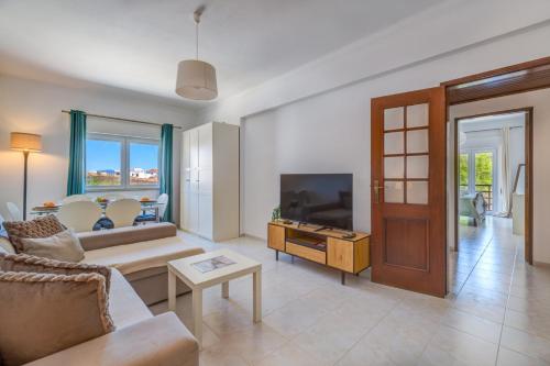 Central Lagos Spacious 3BR Apartment
