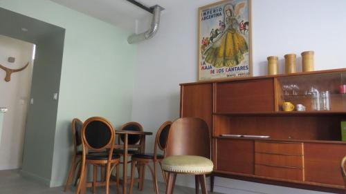 coquette maison avec cour intra muros