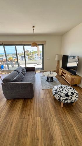 4-Bedroom Penthouse with Sea View, Pool, and Fitness Area