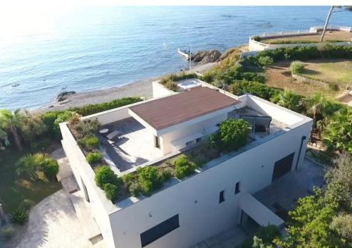 Saint-Aygulf - Villa les pieds dans l'eau