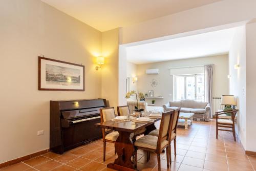 Corso Vittorio Private Stay – Vesuvio View