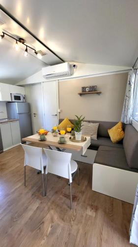 Azura Mobile Home, Camping Park Soline