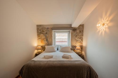 Porto's Wine Side Vista Apartment