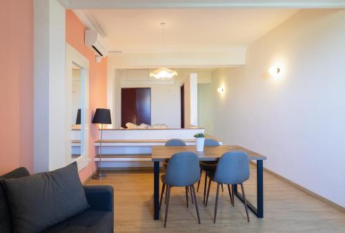 Stay U-nique Apartments Colom