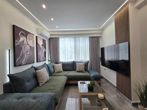 TT Luxury Homes I Apollo - 2 Bedrooms - Next to TRAM