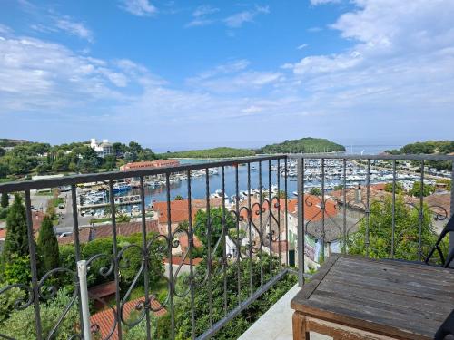 Marina View Apartment Vrsar Old Town