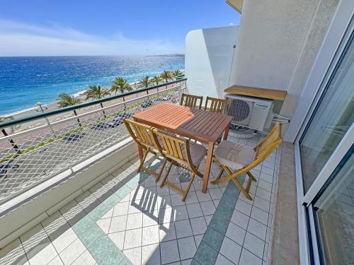 Seaside Escape with Terrace - Nice