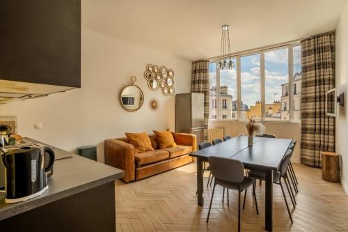 Sacré-Coeur Modern 4BD with sauna for 10 guests!