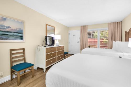 Destin Holiday Beach Resort photo 85
