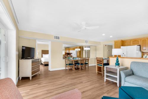 Destin Holiday Beach Resort photo 98