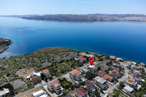 Apartments with parking space Cesarica, Karlobag - 24941