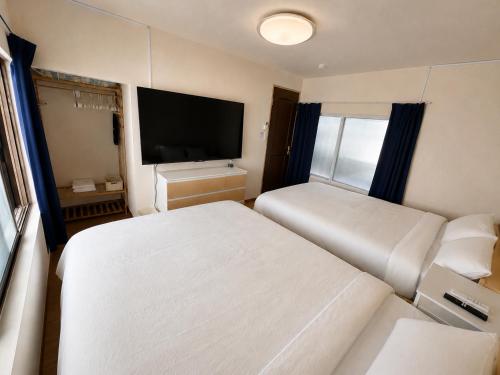 Cozy Osaka Stay for Families & Groups Near Namba