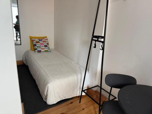 Studio 11 with kitchen and private bathroom, Lisbon Center