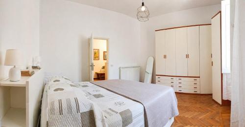 Leopoldo apartment-2 bdr-10 mins from San Frediano