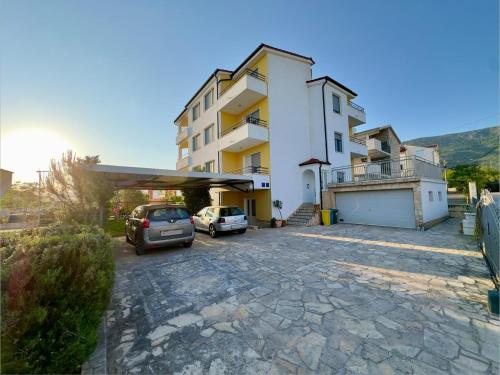 Vivalio Coast Apartments