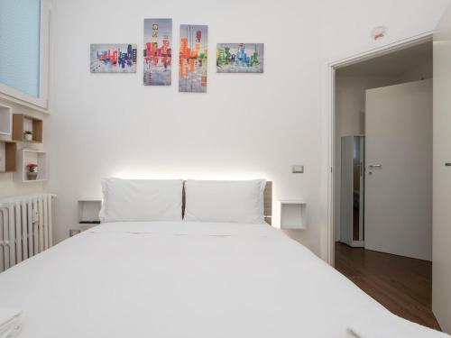 Xenia Milano - 3 rooms apt at Via Vincenzo Vela 14