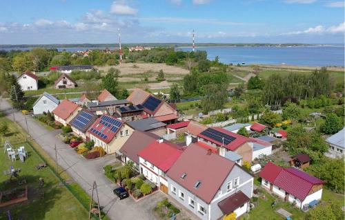 3 Bedroom Beautiful Home In Nowe Warpno