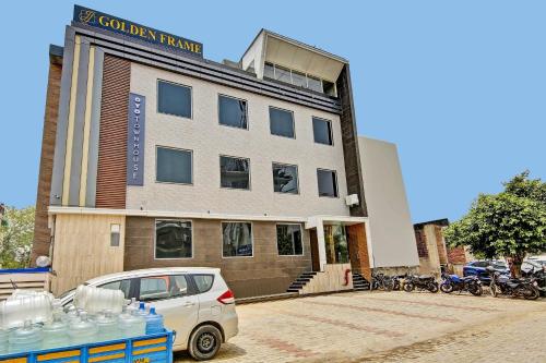 Gallery image of Townhouse Golden Frame near sec 62 noida in Ghaziabad