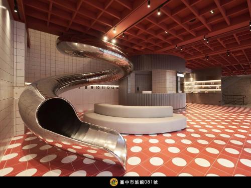 Reddot Hotel