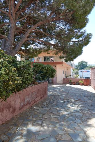 Eris Studio - 2 min from Sandy Beach