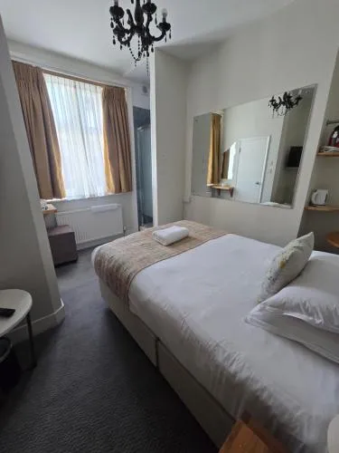 Sea Spray Hotel photo 20