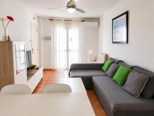 Apartamento ALAMAR Bonito apartamento a 70 metros de la playa WIFI gratis