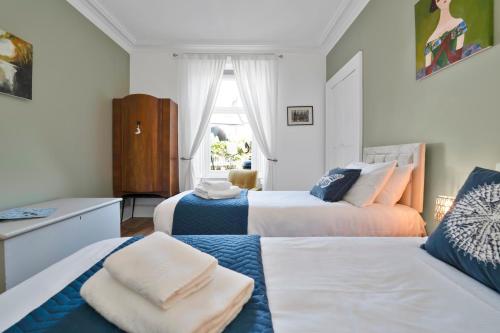 Cozy with Character Vibrant Cottage Style Flat at Leith Links Park photo 3