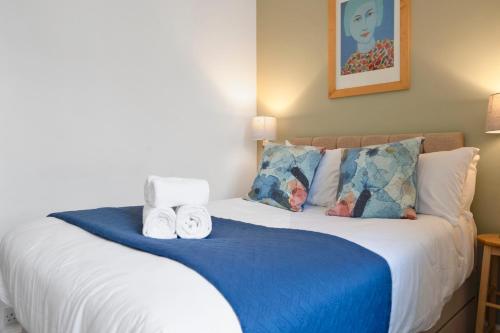 Cozy with Character Vibrant Cottage Style Flat at Leith Links Park photo 16