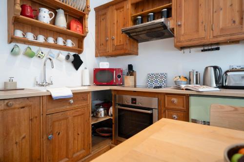 Cozy with Character Vibrant Cottage Style Flat at Leith Links Park photo 25