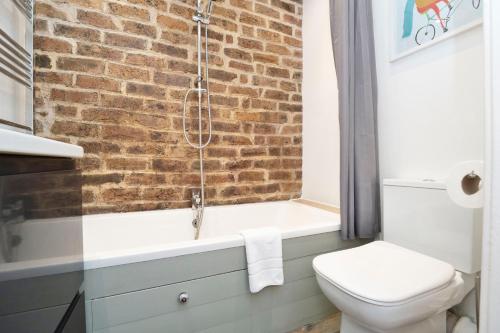 Cozy with Character Vibrant Cottage Style Flat at Leith Links Park photo 36