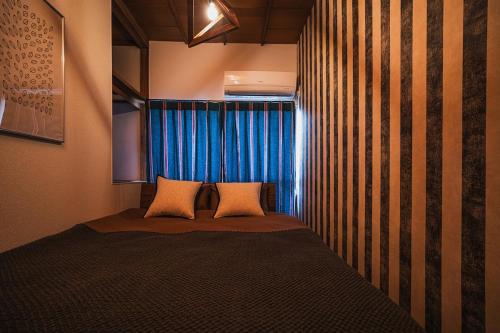 Shinjuku Area, 8-min to Station, 4 BR, Sleeps 9