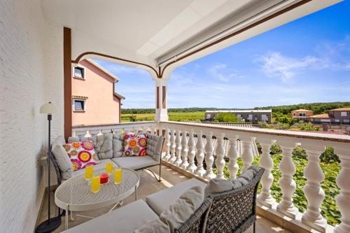 Funtana Sea Breeze Apartments