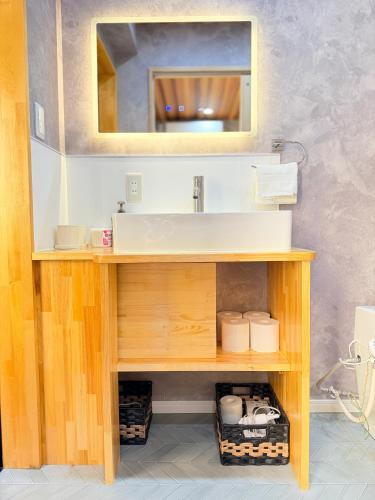 楽然居--天下茶屋庭園ヴィラ 無料駐車場--和風庭園--最大8名宿泊可能