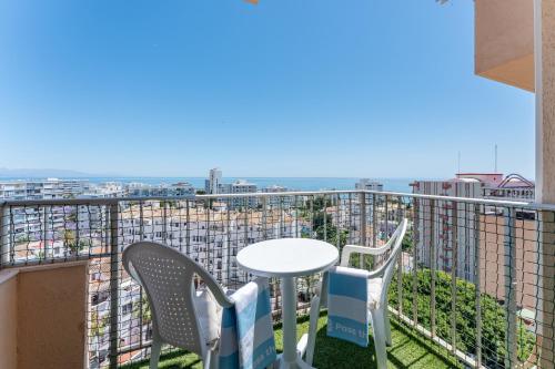 Sunny Studio with Sea Views in Central Benalmádena - Pass the Keys