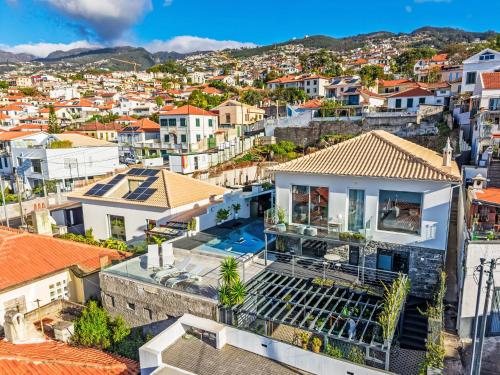 Holiday Home Lazaro Exklusive Villa von HRM by Interhome