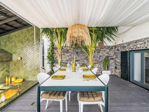Holiday Home Lazaro Exklusive Villa von HRM by Interhome