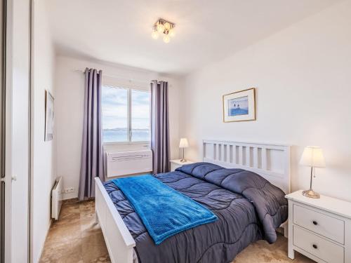 Apartment Les Dauphins-1 by Interhome