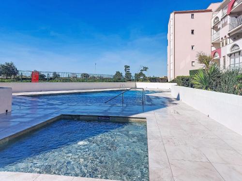 Apartment Amourêva-5 by Interhome