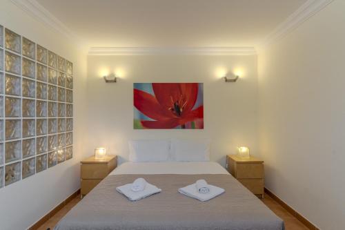 #346 Family Villa in Albufeira Pool, BBQ & AC