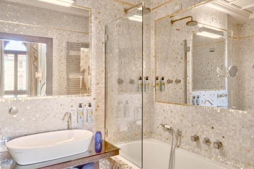 Hotel Palazzo Stern photo 14