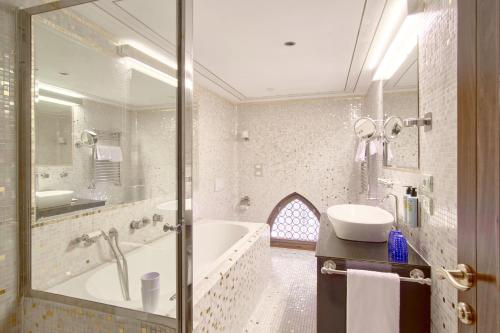 Hotel Palazzo Stern photo 25