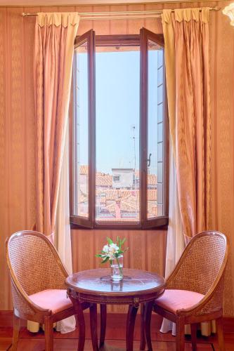 Hotel Palazzo Stern photo 31