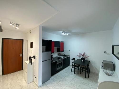 Comfortable Flat - Separate Bedroom