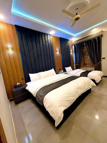 Gallery image of Rose Palace Hotel With Mountain View Swat, Umairs Haven Residences Swat in Mingāora