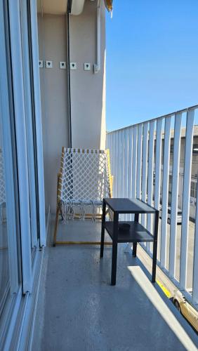 Appartement climatisé avec balcon,wifi, proche remparts